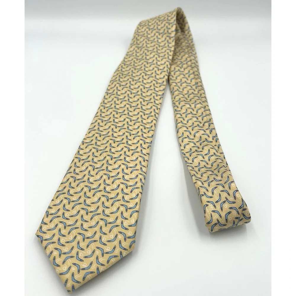 Tailor Byrd Skinny 100% Silk Men's‎ Neck Tie Yellow Blue Boomerangs 2.75W 60L